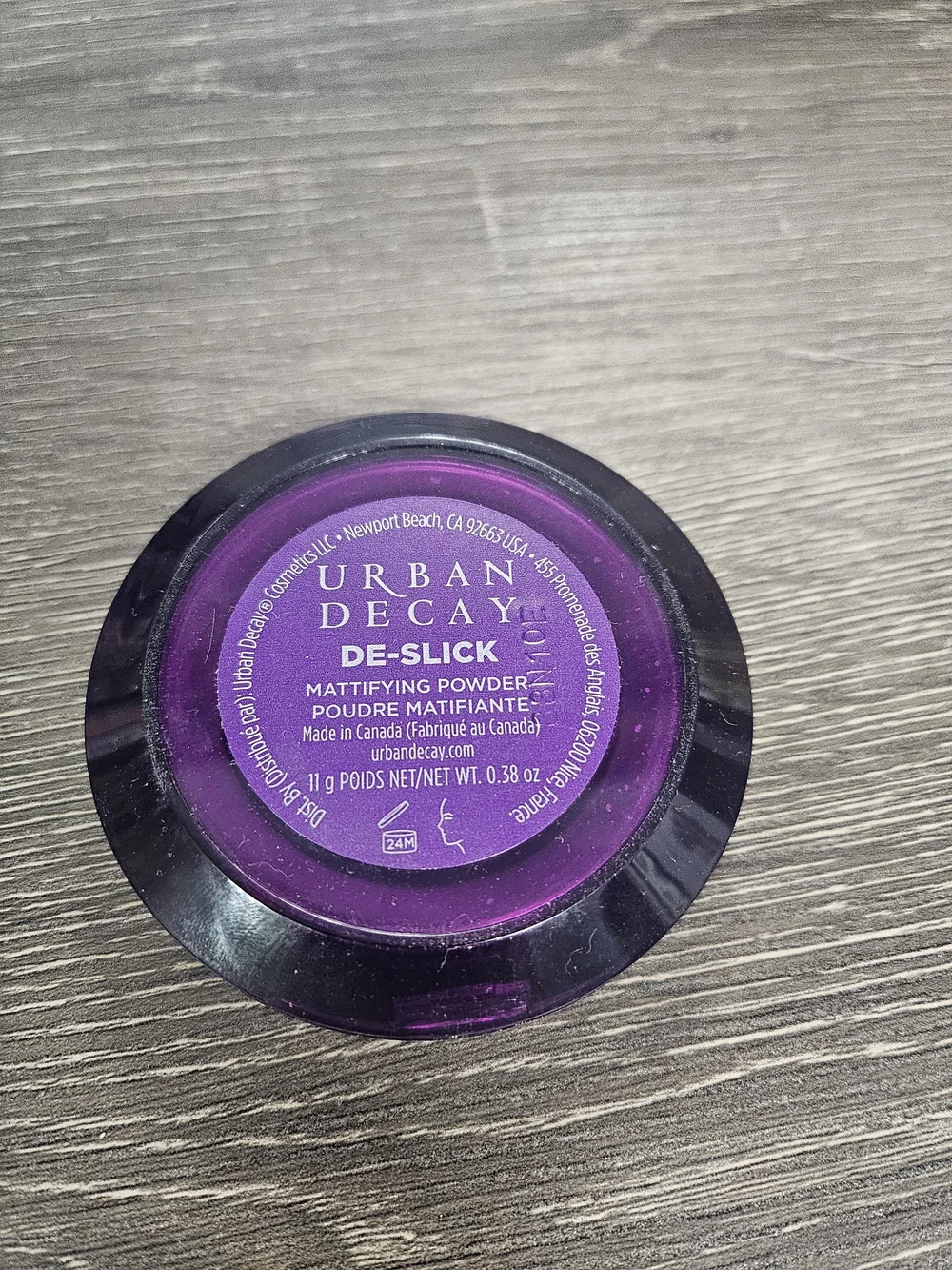 Urban Decay De-Slick Mattifying Powder – Purple